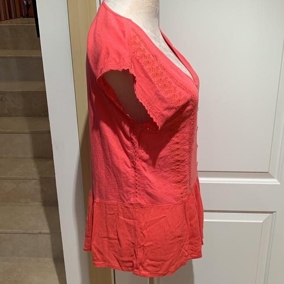 LUCKY BRAND. Live in Love, Pink Viscose Light Top. Size XS. - Picture 5 of 12